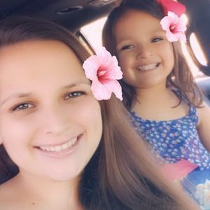 Meet your Posher, Devan